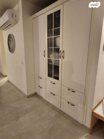 דירה, חטיבת כפיר 4, רובע יזרעאל סביוני העמק, עפולה