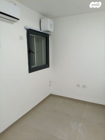 דירת גן, כזיב 42, סביונים, מעלות תרשיחא