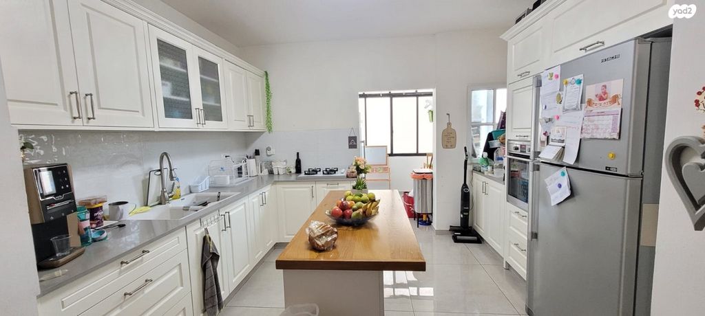 שדרות הנשיא וייצמן 17