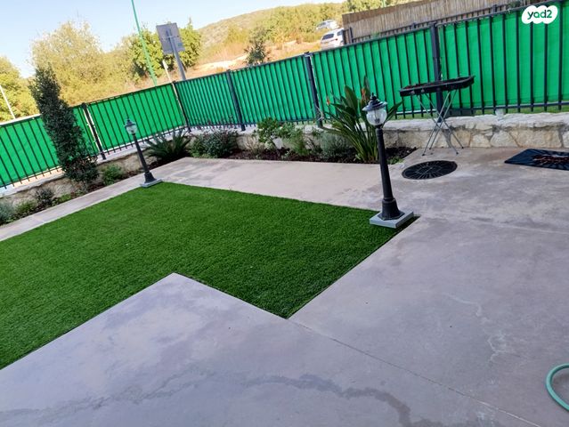 דירת גן, כזיב 42, סביונים, מעלות תרשיחא