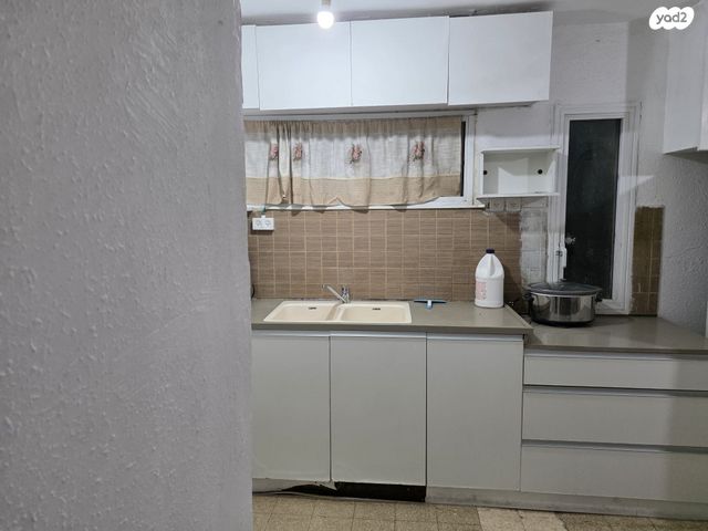 דירה, מרבד הקסמים 3, ליבת העיר, יהוד מונוסון