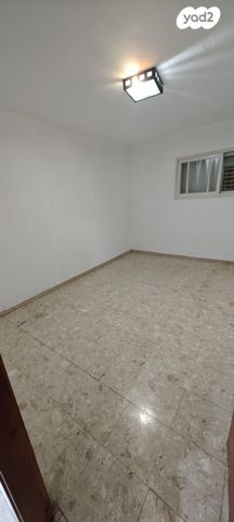 דירת גן, הגולן 16, גליקסון, קרית גת