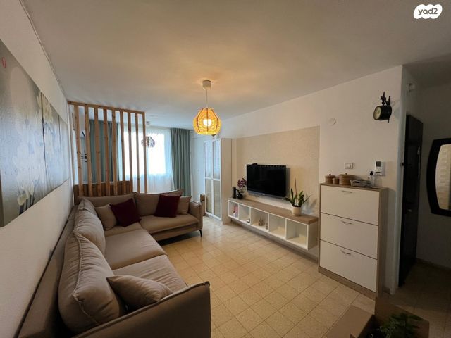 דירה, הנרייטה סולד 8, נאות שקד, נתניה