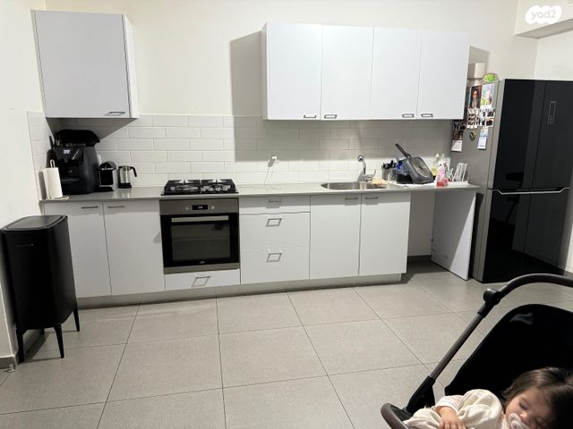 דירה, התאנה 8, תל גיבורים, חולון