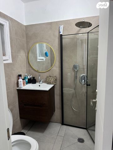 גיבורי הקריה 13