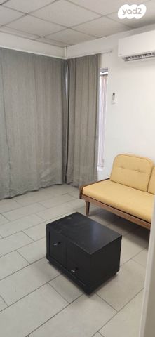 דירה, כנפי נשרים 40, קרית בורוכוב, רמת גן