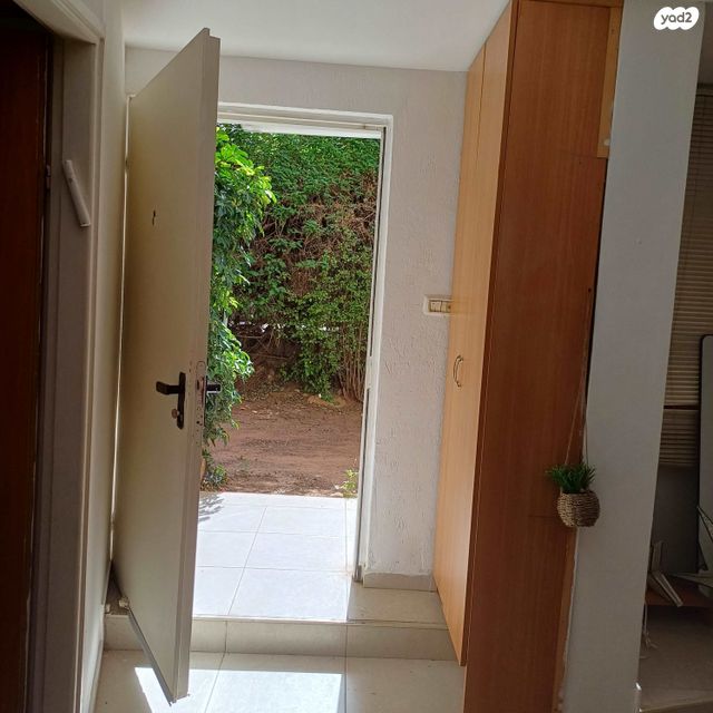 יחידת דיור, צ"ג בנות 27, רמב"ם, ראשון לציון