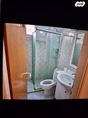 דירה, החולה 17, נווה יהושע, ערמונים, רמת גן