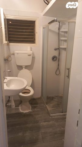 דירה, יצחק שדה 7, גבעת הרקפות, גבעת תל חי, קרית אתא