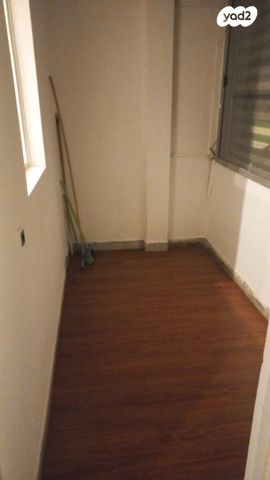 דירה, יצחק שדה 7, גבעת הרקפות, גבעת תל חי, קרית אתא