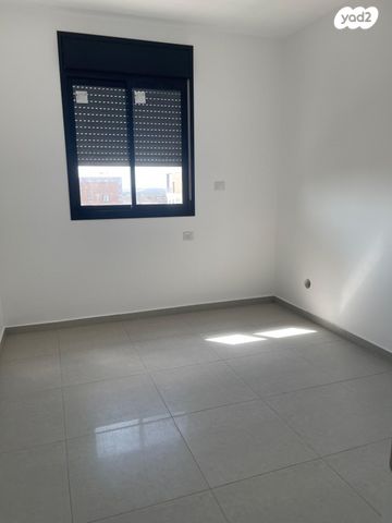 דירה, תפוז 1, הבוסתנים, שדרות