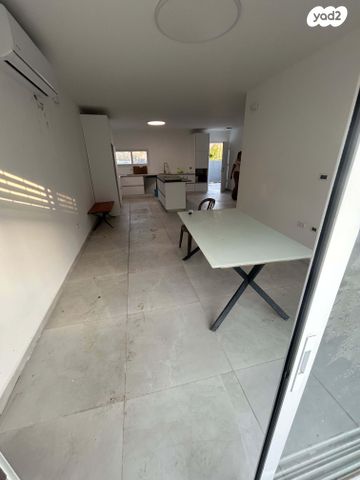 בית פרטי/ קוטג', דיקלה 26, ההסתדרות, אור יהודה