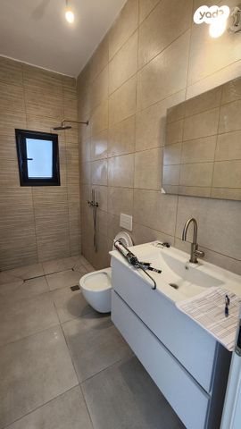 דירה, סמולנסקין 5, אחוזה, חיפה