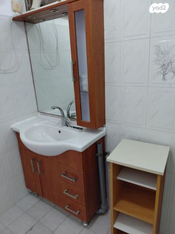 מרתף/ פרטר, אגס 3, נווה אילן - אזרחי, יבנה