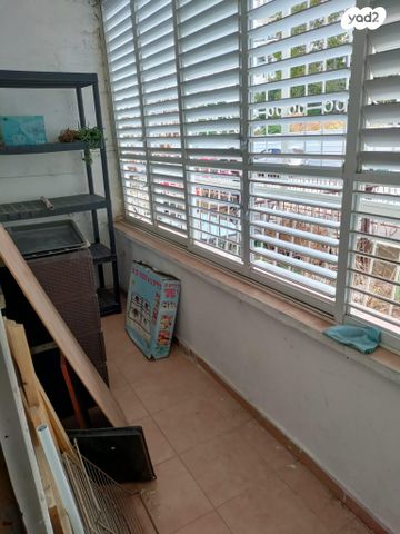 דירה, עטרות 3, רמב"ם, ראשון לציון