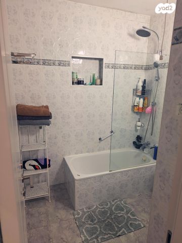 דירה, חללי אגוז 11, בן גוריון, שדרות