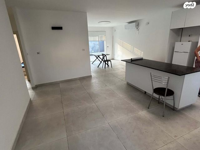 בית פרטי/ קוטג', דיקלה 26, ההסתדרות, אור יהודה