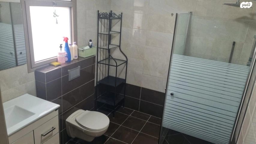 יחידת דיור, נופך 8, מנות, מנות