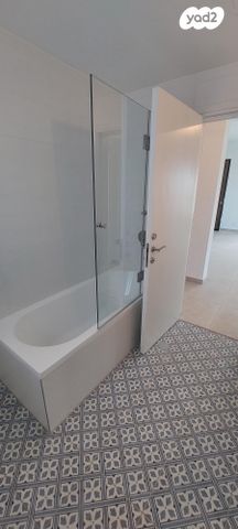 דירה, רחבעם זאבי 5, גליל ים (מתחם הכוכבים), הרצליה