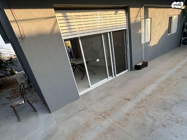 בית פרטי/ קוטג', דיקלה 26, ההסתדרות, אור יהודה