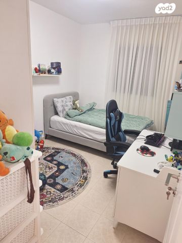 דירה, חללי אגוז 11, בן גוריון, שדרות