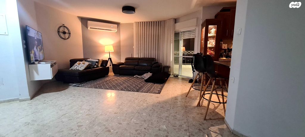 גג/ פנטהאוז, אתא 1, בית וגן, קרית אתא