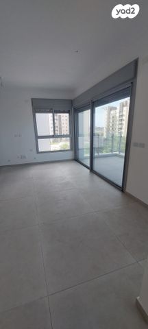 דירה, רחבעם זאבי 5, גליל ים (מתחם הכוכבים), הרצליה