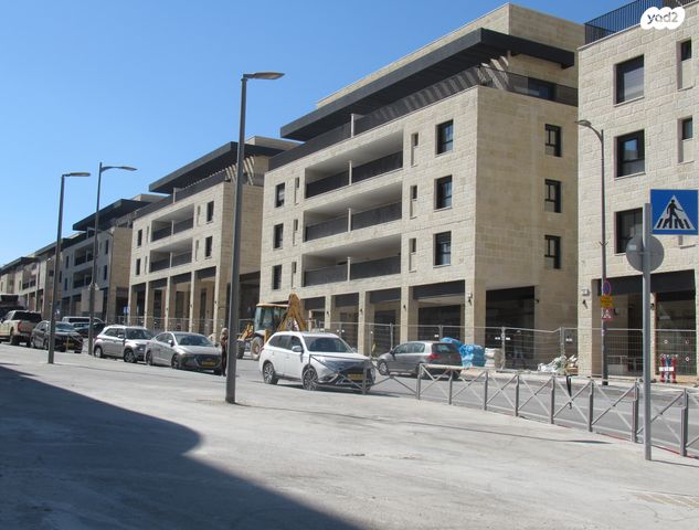 דירה, יצחק ארנסט נבנצל 1, מורדות ארנונה, ירושלים