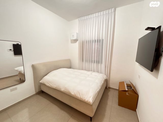 גג/ פנטהאוז, ערד