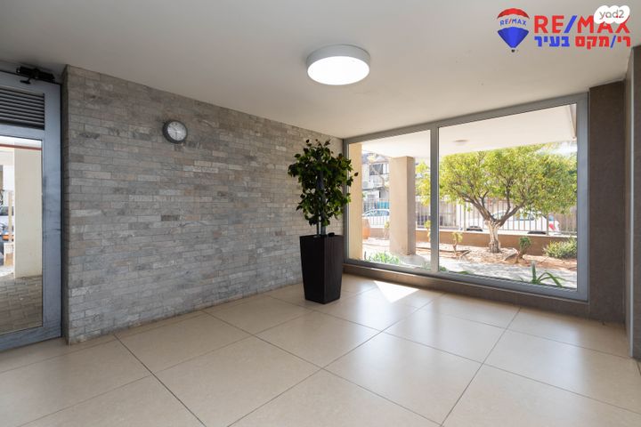 גג/ פנטהאוז, דון יוסף הנשיא, מרכז, הרצליה