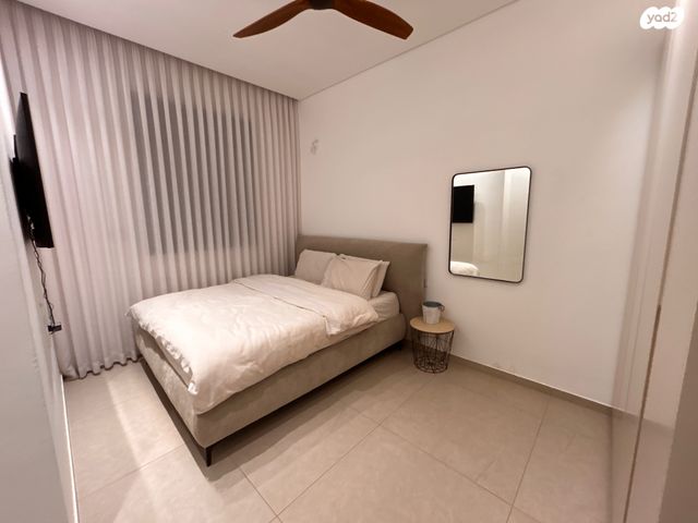 גג/ פנטהאוז, ערד