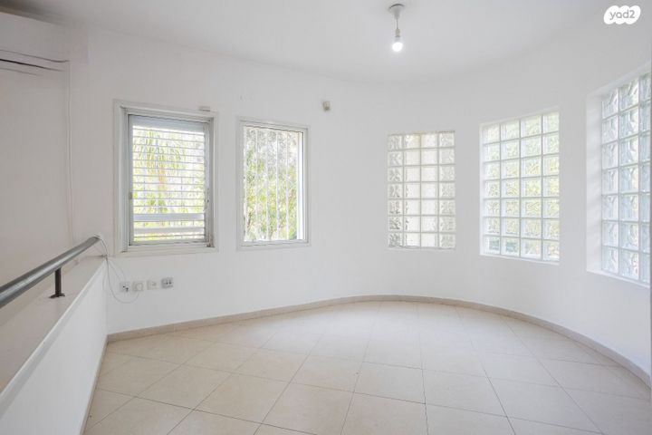 בית פרטי/ קוטג', גבעת טל, ראש העין