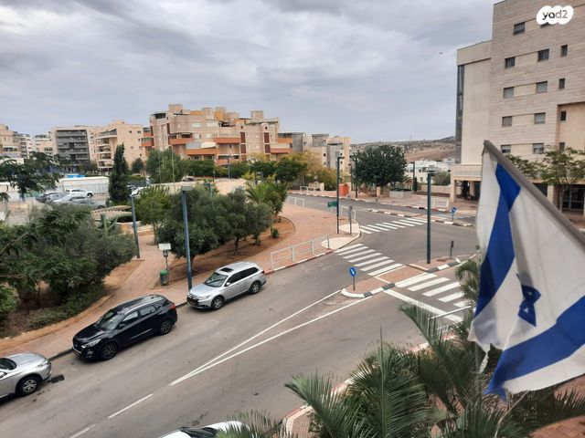 דירה, נחום שריג, רמות הרכס, באר שבע