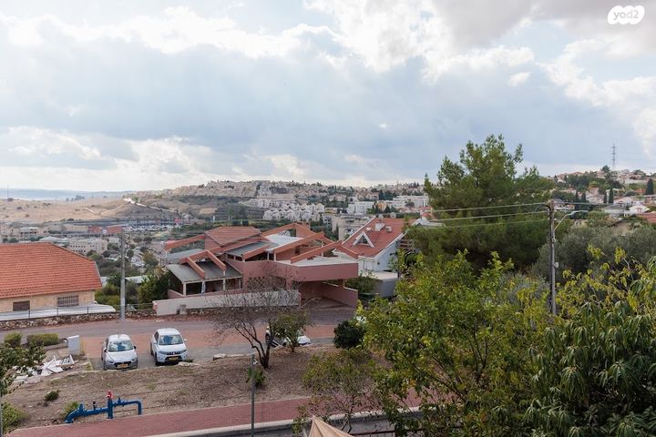 בית פרטי/ קוטג', מורן 5, ורד העמקים, יקנעם עילית