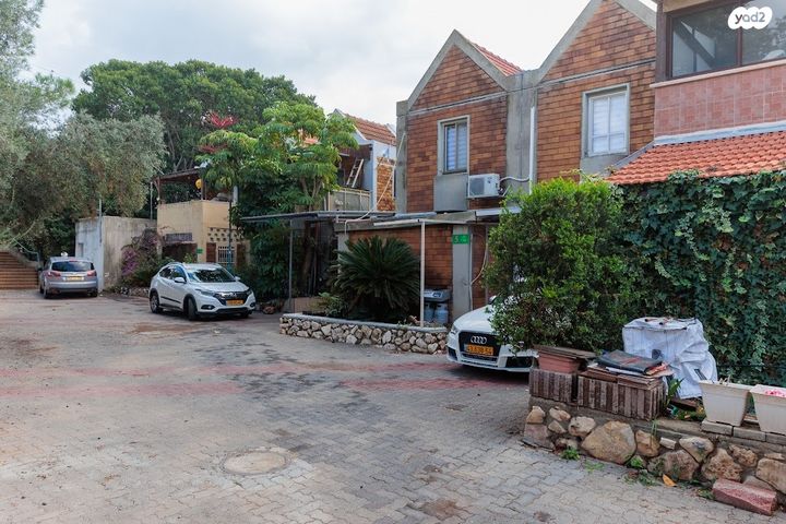 בית פרטי/ קוטג', מורן 5, ורד העמקים, יקנעם עילית