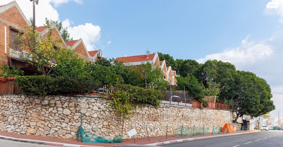 בית פרטי/ קוטג', מורן 5, ורד העמקים, יקנעם עילית