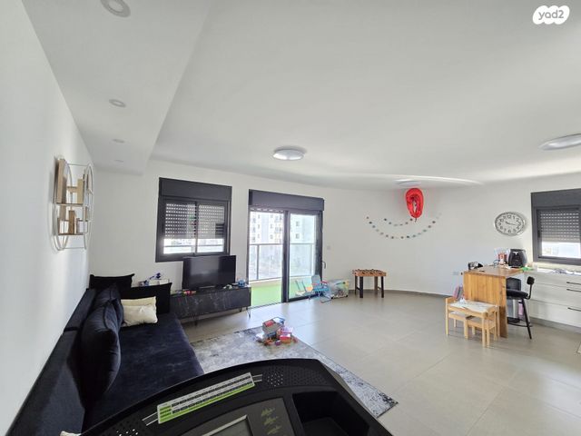 דירה, גדרה מזרח, גדרה