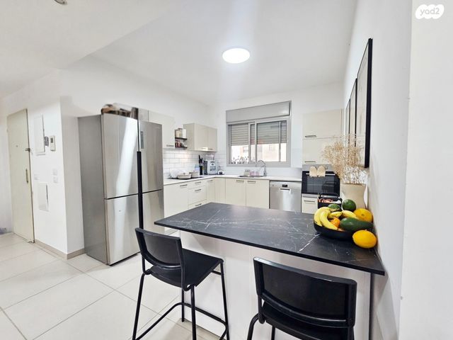 גג/ פנטהאוז, דובה ויצחק שיינפיין, כפר סבא הירוקה, כפר סבא