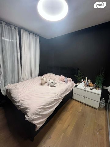 דירה, הרב ניסנבאום 37, אזור תעשיה, בת ים