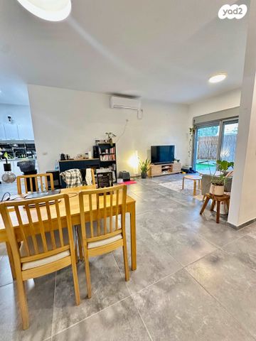 דירת גן, אברהם לייסין 2, קרית אליעזר, חיפה