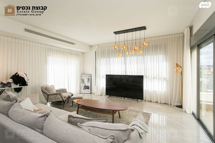 גג/ פנטהאוז, חיפה