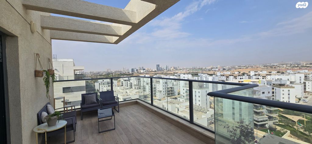 גג/ פנטהאוז, נחל קדרון, פארק הנחל, באר שבע