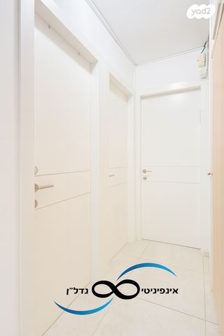 דירה, דוד רזיאל 2, רמת הנשיא, בת ים