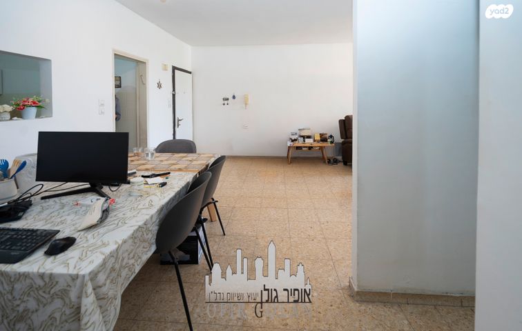 דירה, הרצליה