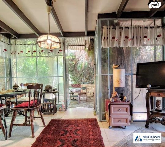 בית פרטי/ קוטג', אבא קובנר 21, אליעזר, כפר סבא