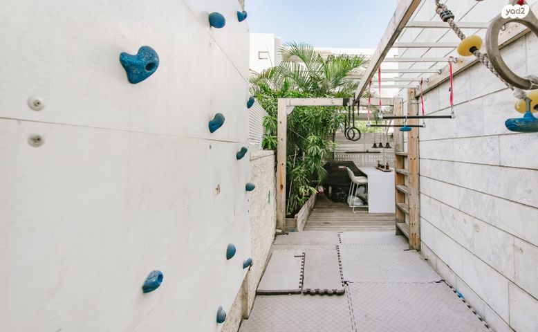 דירת גן, פסגות אפק, ראש העין