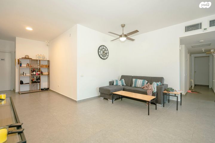 דירה, סביון 26, הפרחים, חריש