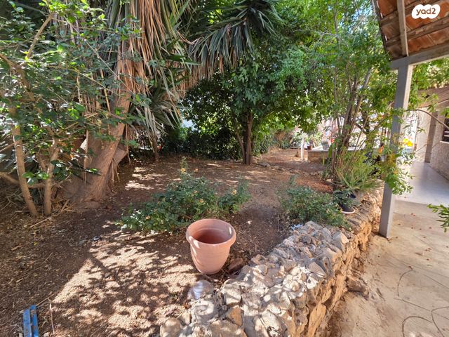 דירת גן, פלמ"ח, מבשרת ציון