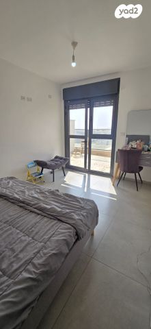 גג/ פנטהאוז, נחל קדרון, פארק הנחל, באר שבע