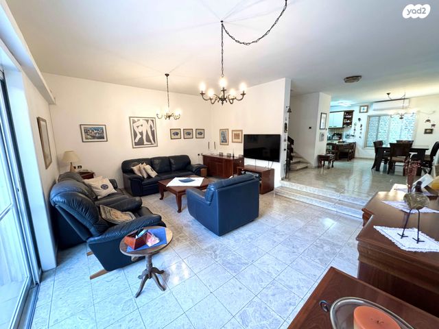 בית פרטי/ קוטג', אשר ברש 10, מרכז, הרצליה